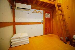 Hanok goeul