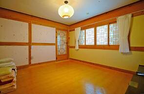 Hanok goeul