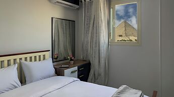 pyramids tower view inn
