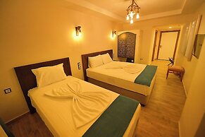 Midyat Ladinos Otel