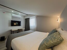 Leaf River Suites