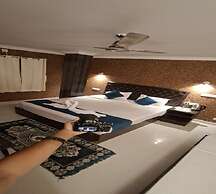 Hotel Pigeons Nest