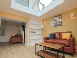 2 Staveley Cottages