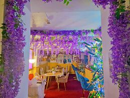 The Evergreen hotel