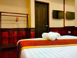 Lotus Corner - Heritage B&B