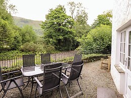 Holly Cottage