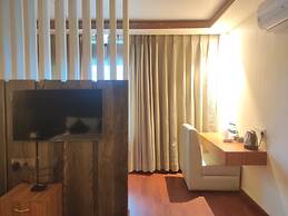 Hotel Obsidian Blue