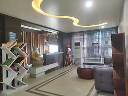 Hotel Obsidian Blue