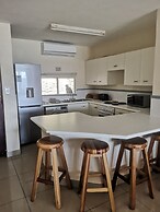 15 Isikhulu
