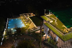 Treenz Hotels