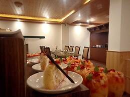 Treenz Hotels