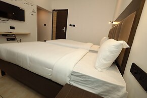 Goodland Elegance