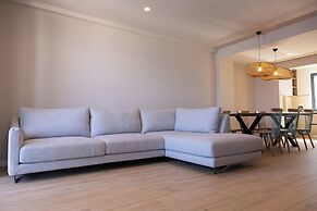 AZAR LUXURY SUITES