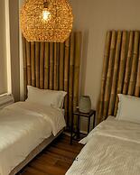 AZAR LUXURY SUITES