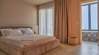 AZAR LUXURY SUITES