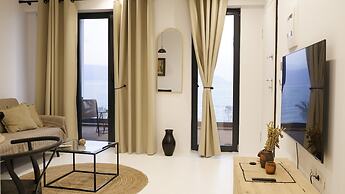 AZAR LUXURY SUITES
