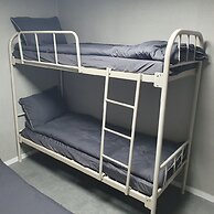 Seven Hostel