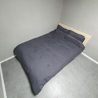 Seven Hostel