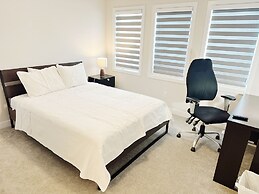 Beautiful rooms with Netflix