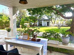 UDEE Cozy Hotel