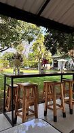 UDEE Cozy Hotel