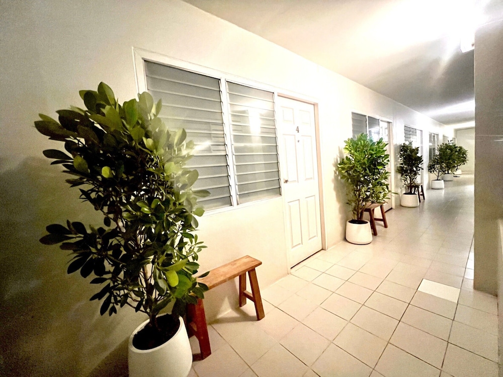 UDEE Cozy Hotel