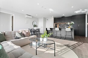 Superb City Fringe Penthouse