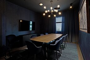 Abstract Hotel