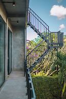 Villa Konkrete - Tropical 3BR
