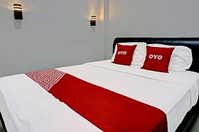 OYO 91599 Penginapan Mutiara Madiun