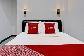 OYO 91599 Penginapan Mutiara Madiun