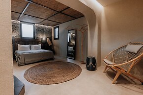 Onym Curated Villas