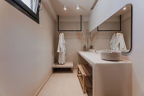 Onym Curated Villas
