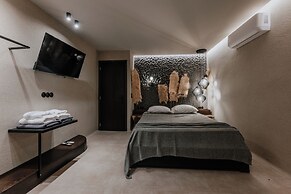 Onym Curated Villas