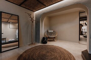 Onym Curated Villas