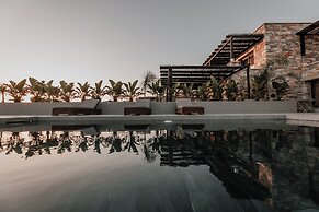 Onym Curated Villas