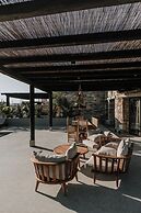 Onym Curated Villas