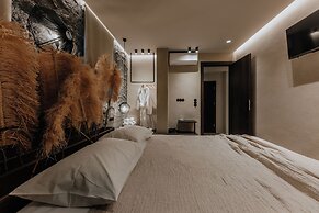 Onym Curated Villas