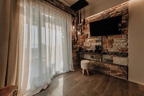 Onym Curated Villas