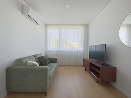 Vibrant Host-Campo 24