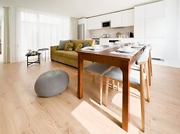 Vibrant Host-Campo 24