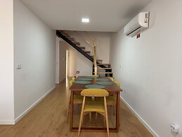 Vibrant Host-Campo 24