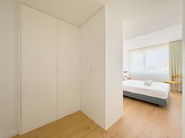 Vibrant Host-Campo 24