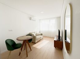 Vibrant Host-Campo 24