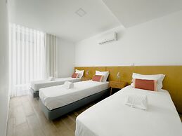 Vibrant Host-Campo 24