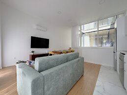 Vibrant Host-Campo 24