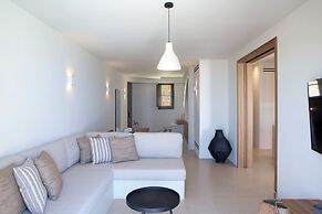 Elessa Hotel