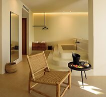 Elessa Hotel