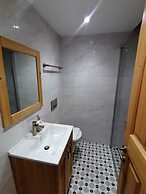 Muhtar Hotel