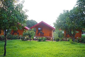THE AVI'S VILLAGE AGROTOURISM